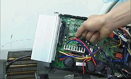 乳源美的空调电话是多少